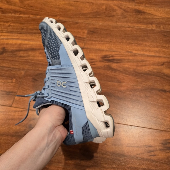 ON RUNNING Cloudswift Women's Size 10 Lake/Sky - Picture 9 of 13